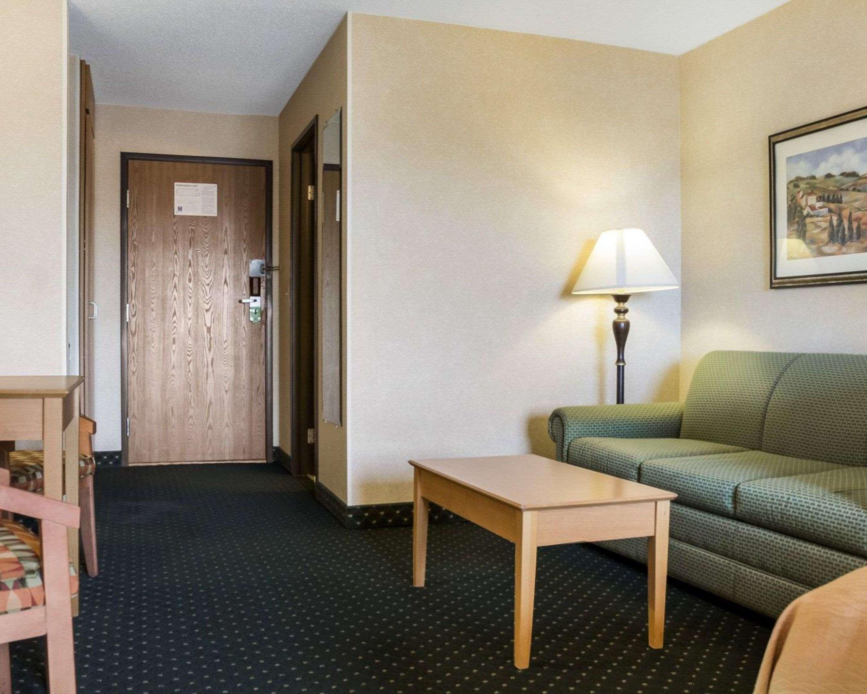 Comfort Inn Jamestown Exteriör bild