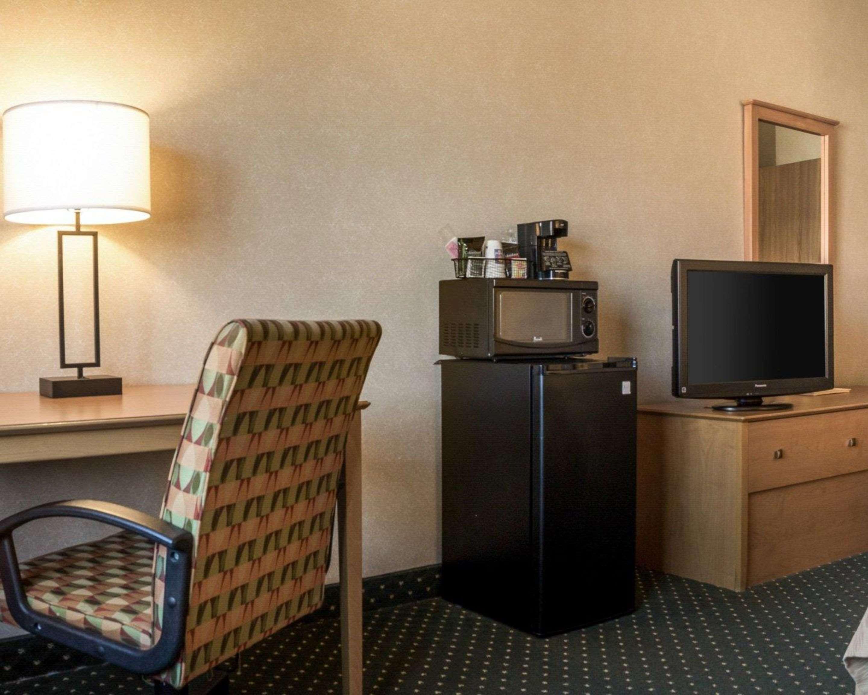 Comfort Inn Jamestown Exteriör bild